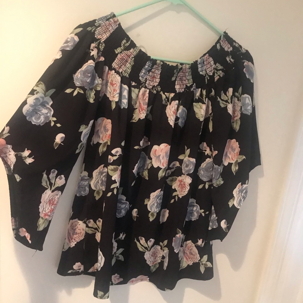 Flowy floral top